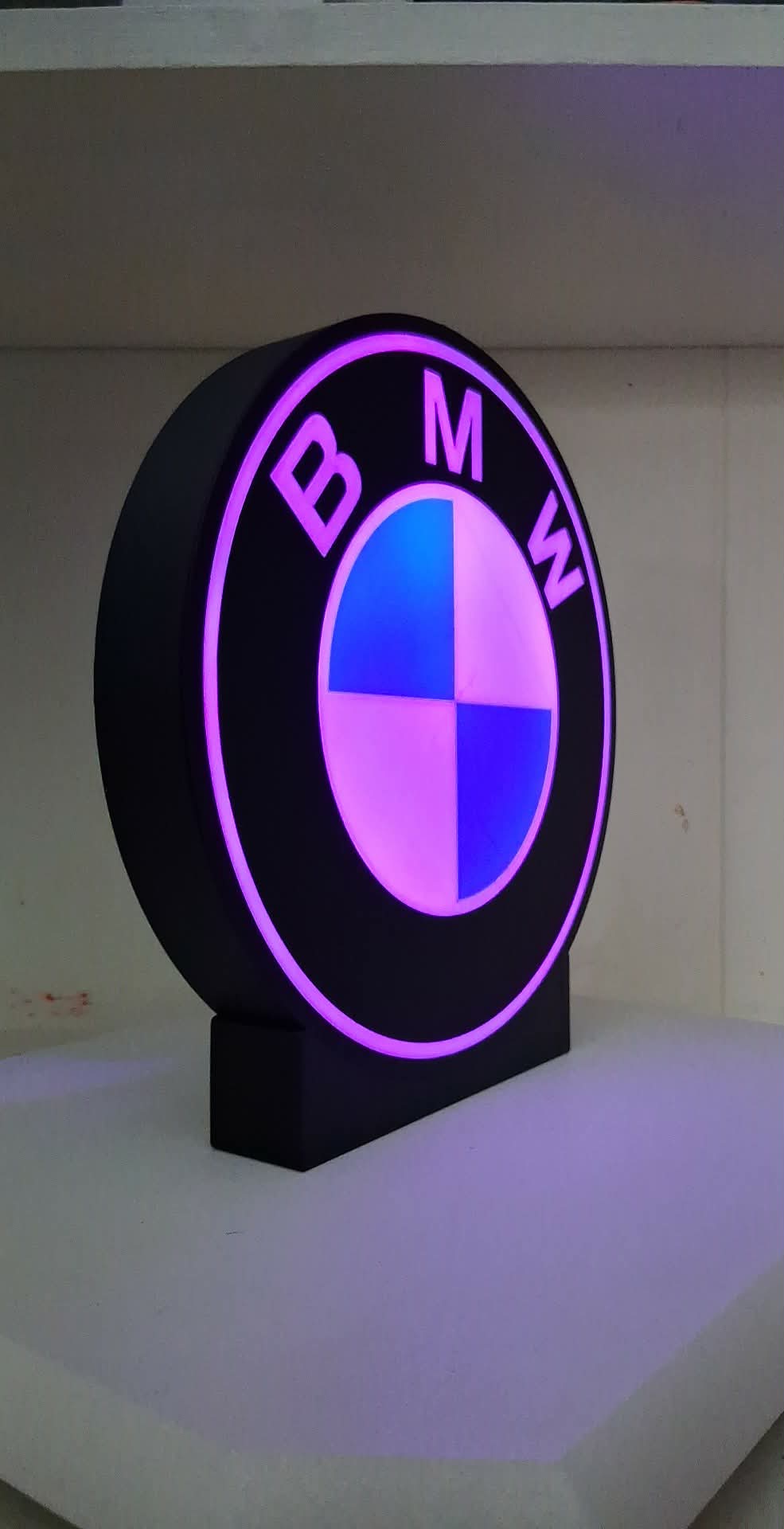BMW LED light box – custom 3D printed – Lit Layer Creations